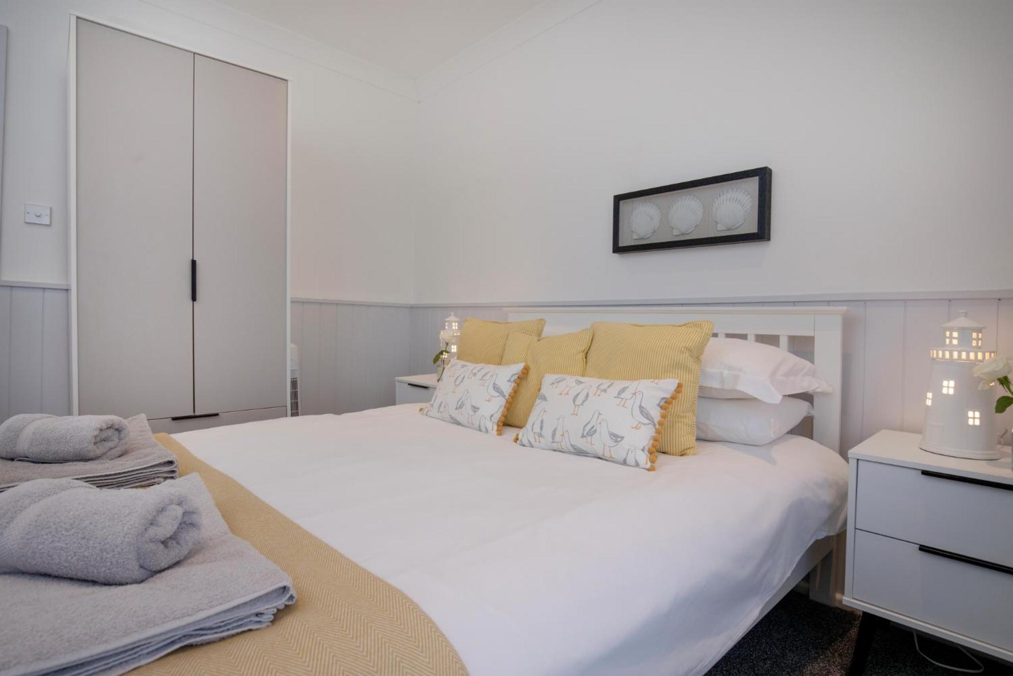 Sunnybeach Holiday Apartments เพนตัน ภายนอก รูปภาพ